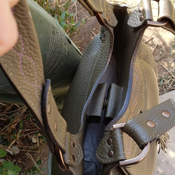 WESTERN PHOEBE TASSEL BAG - Picture 9 of 12